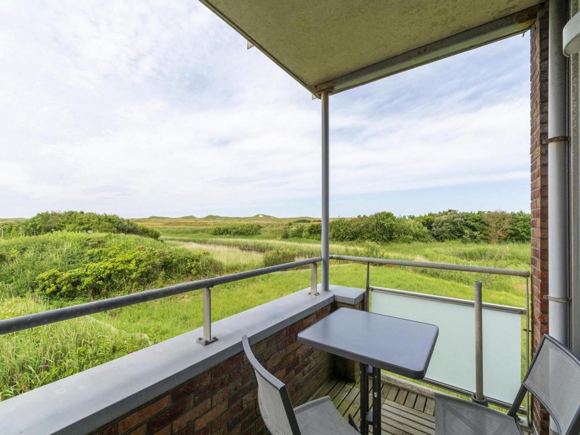 Alluring Coastal Apartment Callantsoog Exterior photo