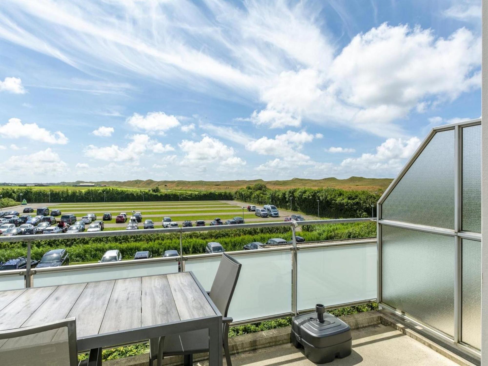 Alluring Coastal Apartment Callantsoog Exterior photo